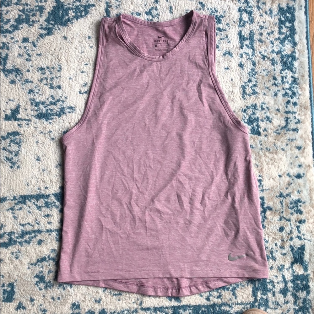 Women’s Nike dry fit tank